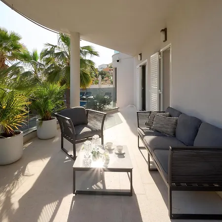 Вілла Beachfront Sevid With Heated Pool And Jacuzzi *